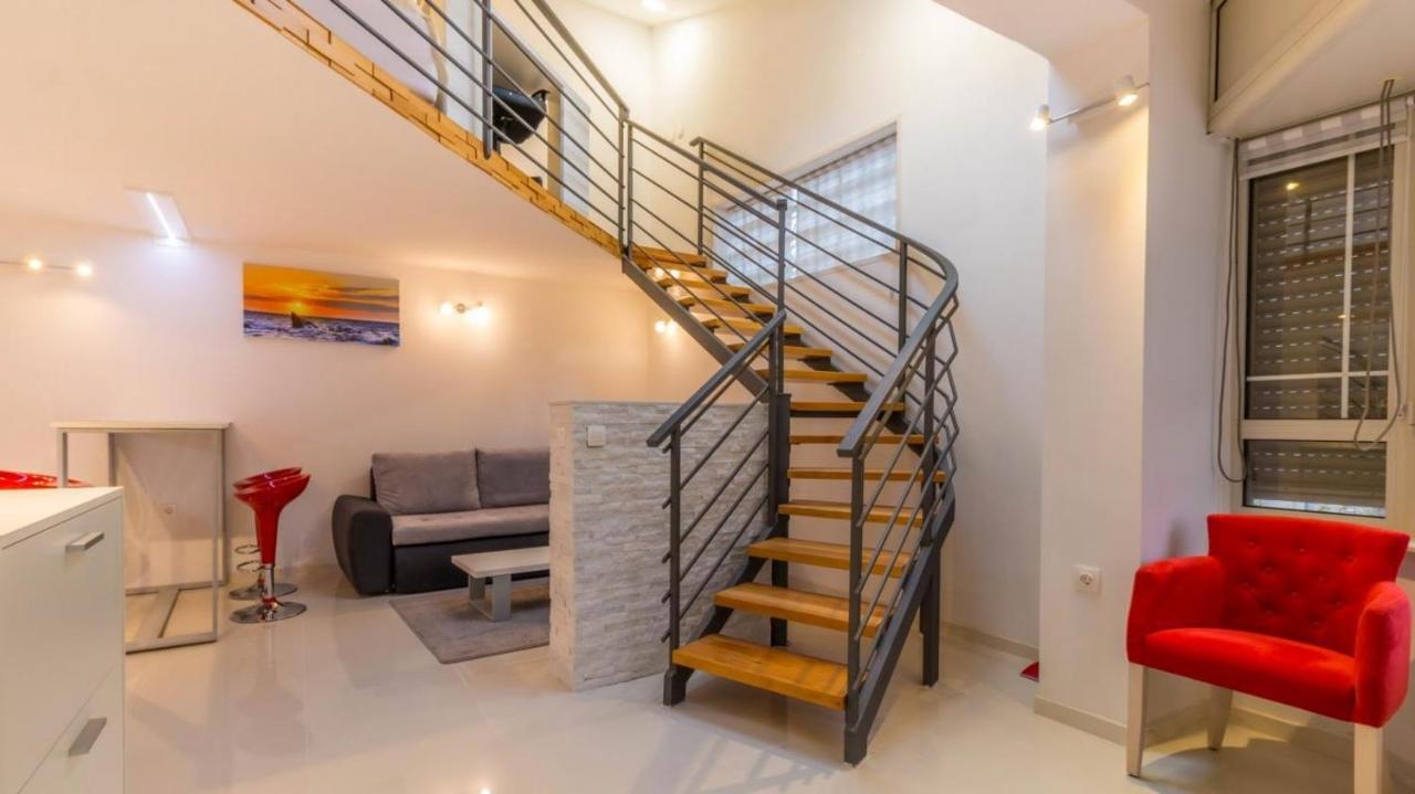 Apartments With A Parking Space Jusici, Opatija - 15874 Kastav Εξωτερικό φωτογραφία