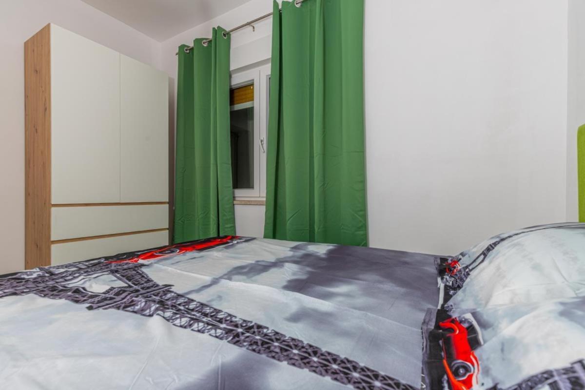 Apartments With A Parking Space Jusici, Opatija - 15874 Kastav Δωμάτιο φωτογραφία